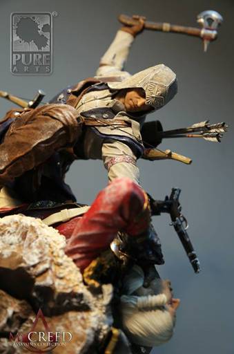 Assassin's Creed III - Connor Premium Statue (Pure Arts)